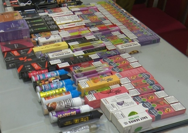 Alarms raised on e-cigarettes after emergency cases involved students