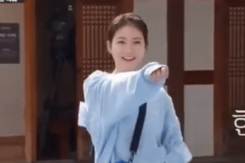 'See tình' của Hoàng Thùy Linh gây sốt ở 'Running Man' Hàn Quốc