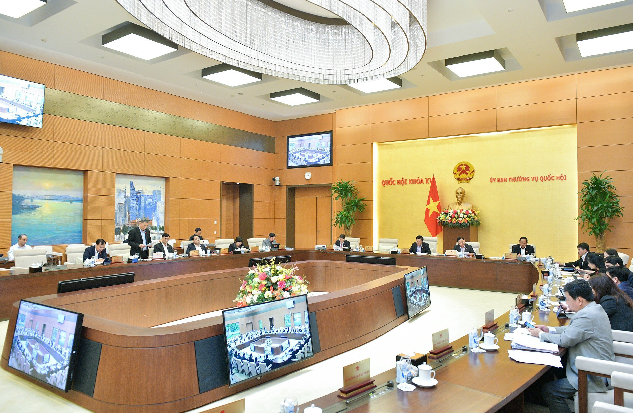 Chính phủ đề nghị duy trì Quỹ Dịch vụ viễn thông công ích Việt Nam