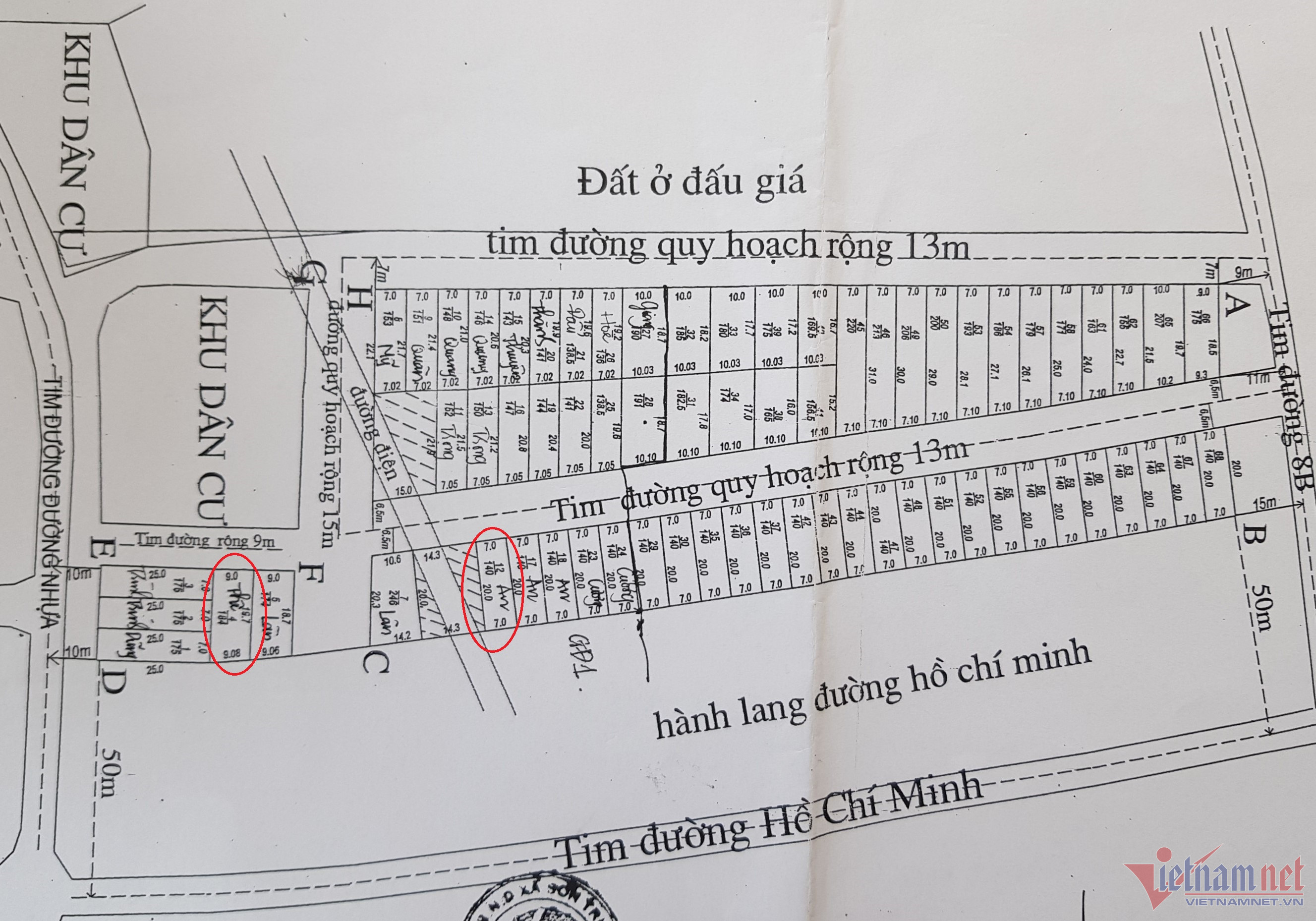 Hà Tĩnh: Đường 'nằm trên giấy', cán bộ phải xây nhà trái quy hoạch