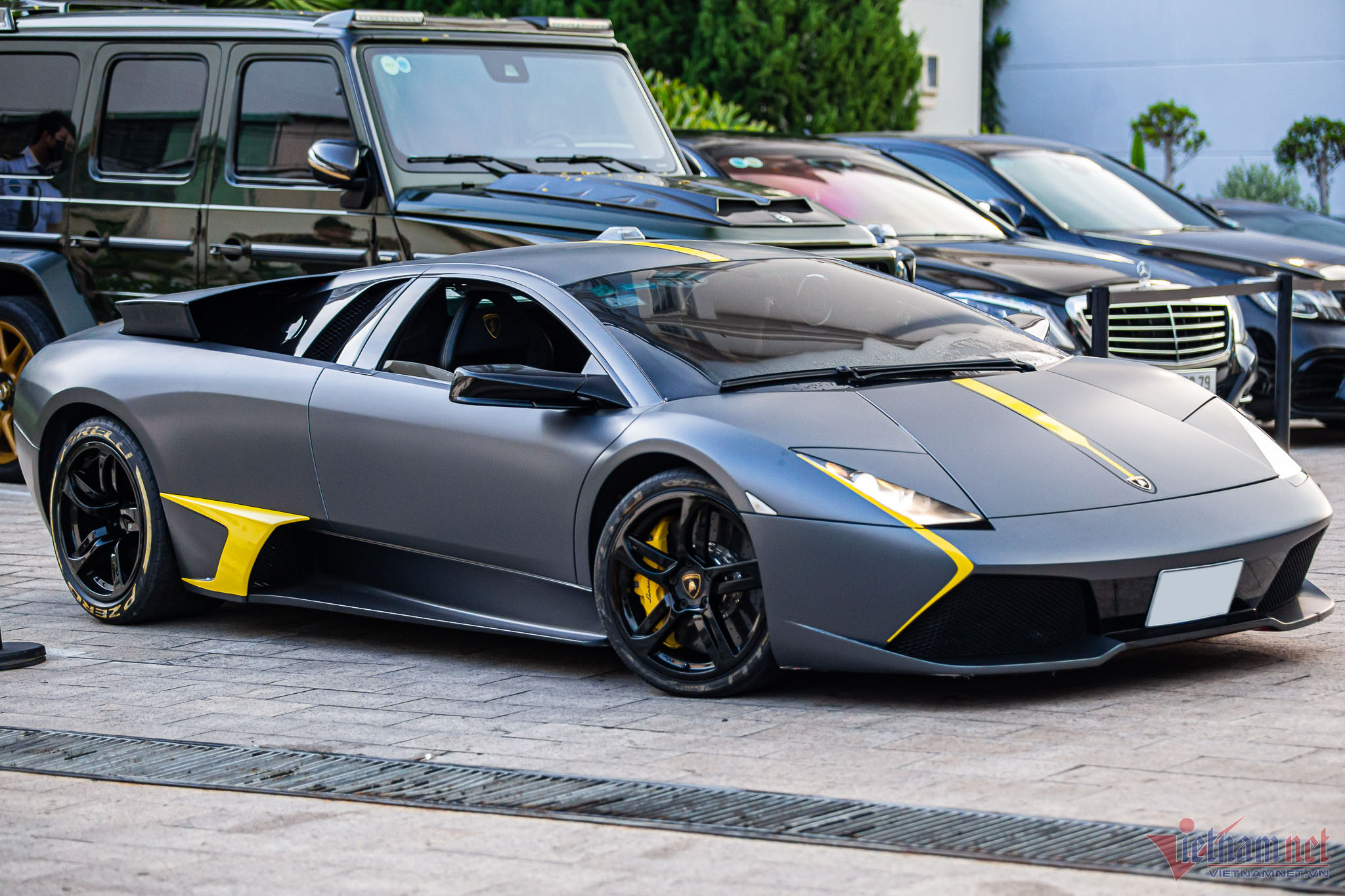Lamborghini Reventon 'sốt' giá, 1,6 triệu đô chưa phải con số cuối cùng