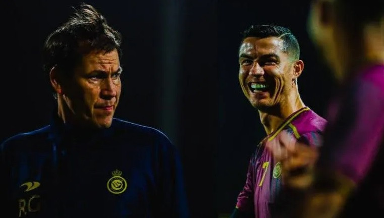 Ronaldo ‘đá’ bay ghế HLV Al Nassr vì công khai thích Messi