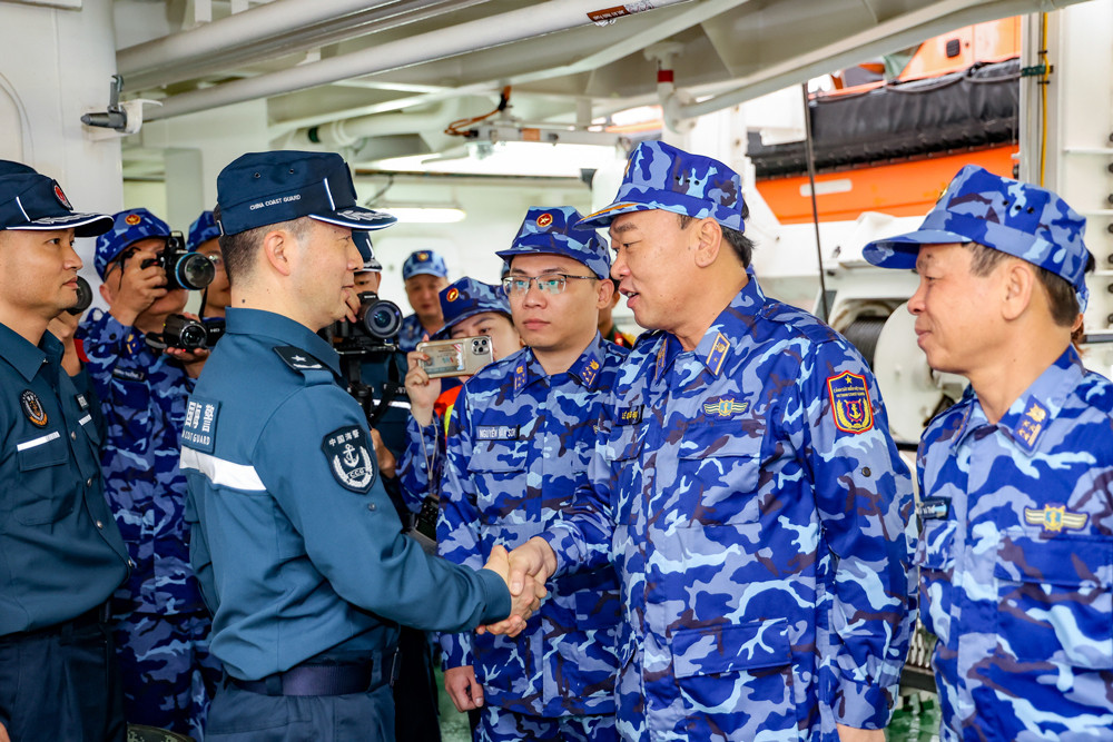 Cảnh sát biển Việt Nam và Trung Quốc tuần tra liên hợp