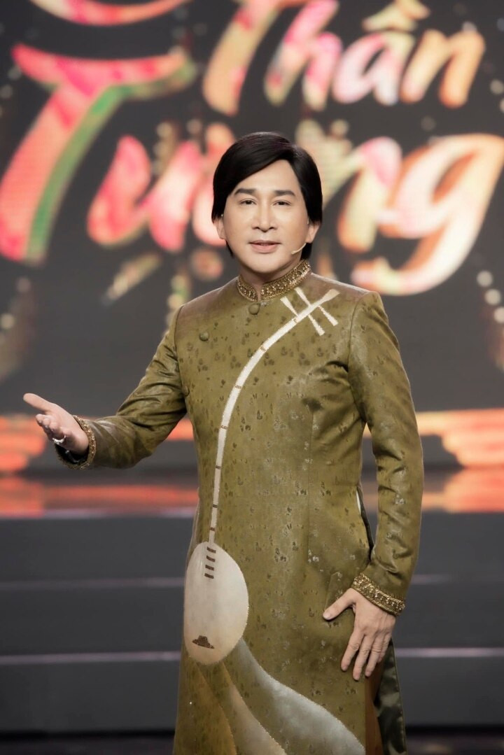 'Vua cải lương' Kim Tử Long: 3 đời vợ, 5 con và cuộc sống giàu sang ở tuổi 57 - 6