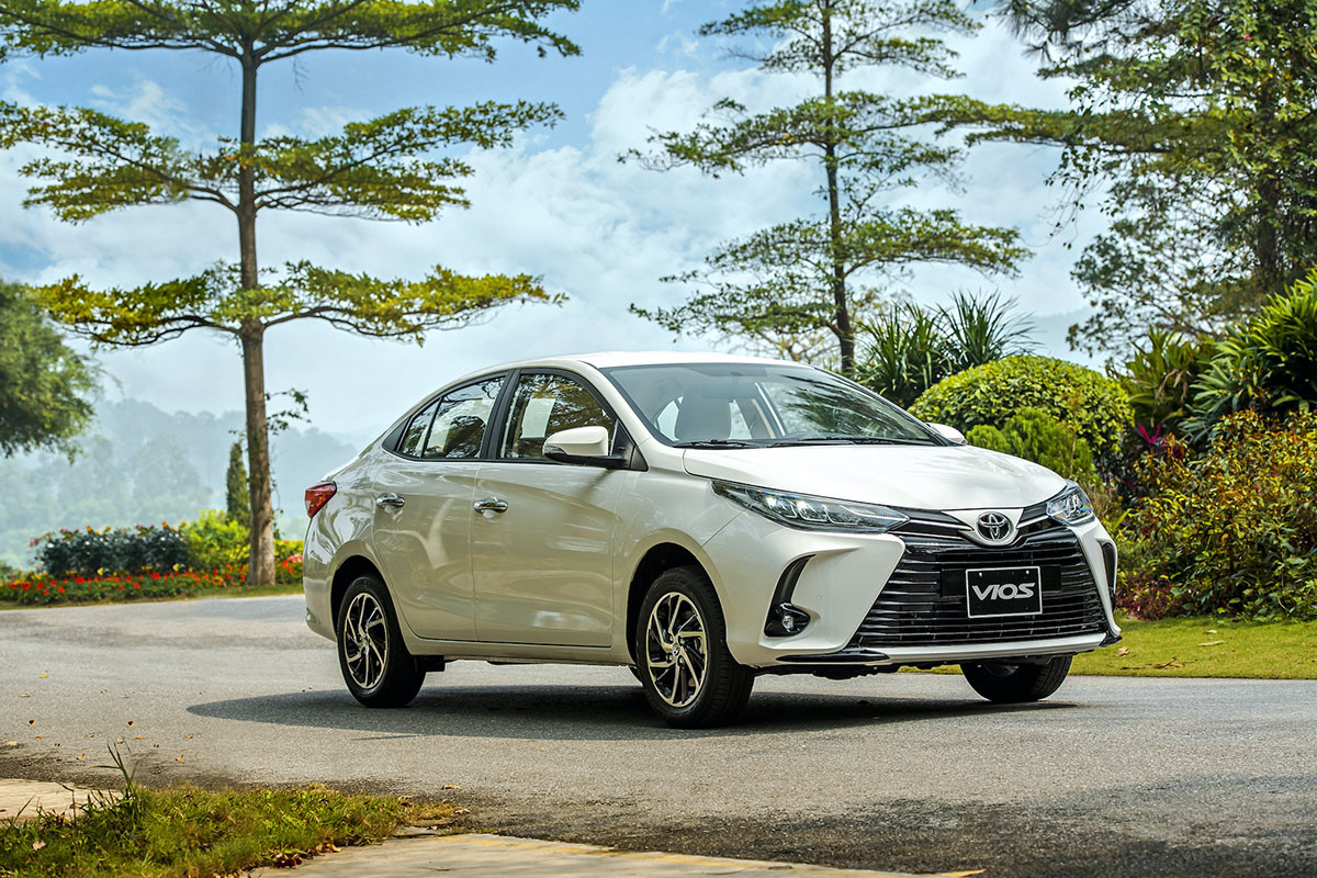 Top 5 xe sedan giá rẻ tháng 3/2023: Toyota Vios tăng tốc, áp sát Hyundai Accent
