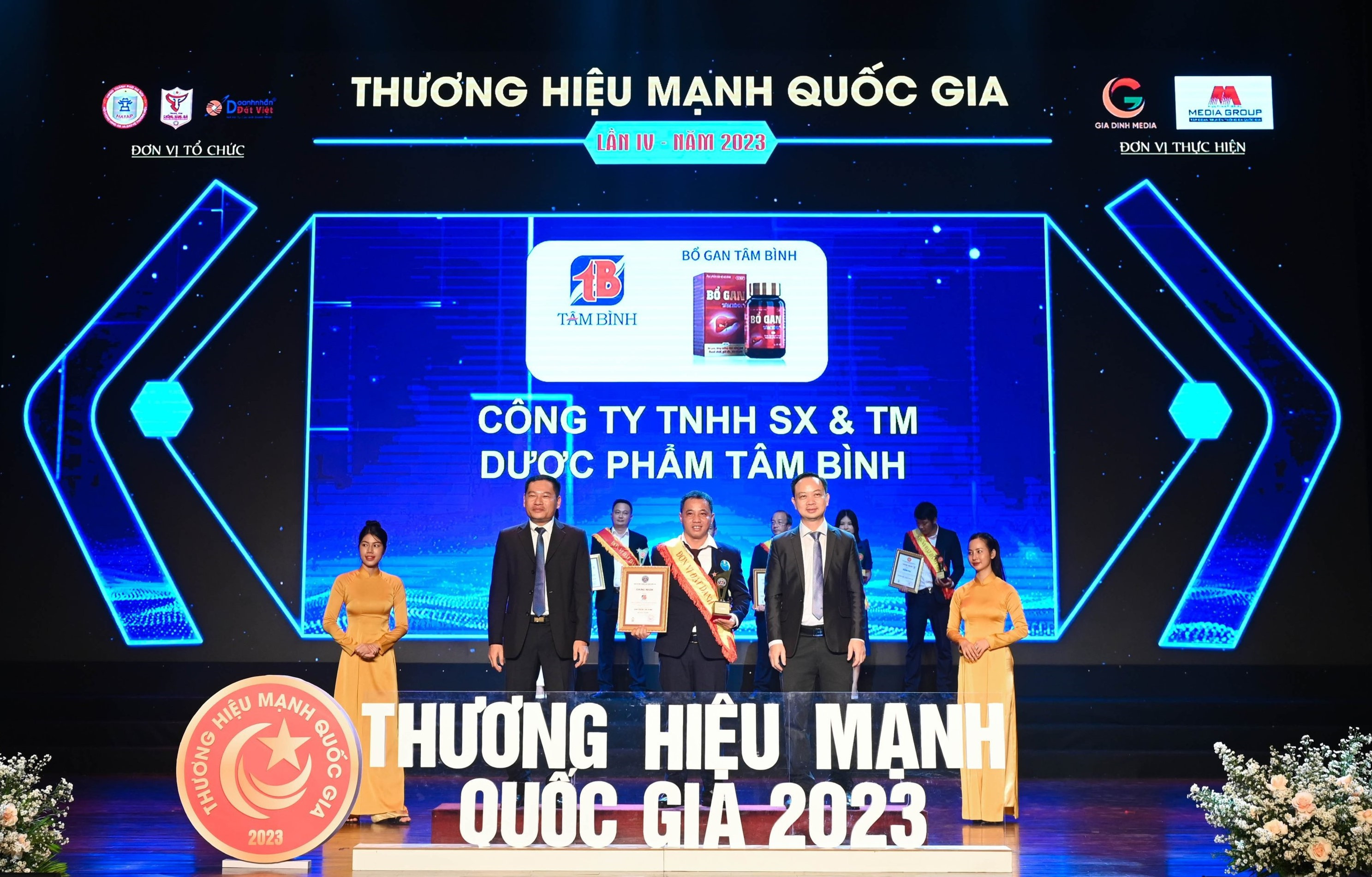 TPBVSK Bổ gan Tâm Bình được vinh danh là Sản phẩm Tin dùng 2023