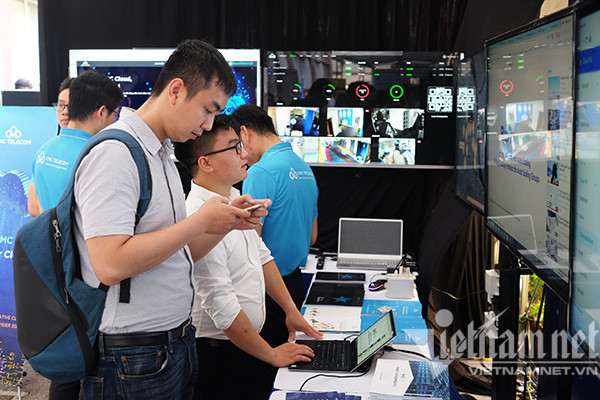 Thousands of VN firms begin to adopt digital transformation plans