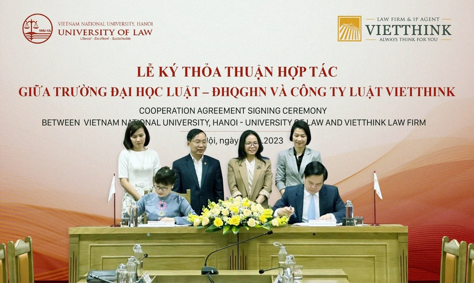 Trường ĐH Luật và Vietthink hợp tác đào tạo, sử dụng nhân lực pháp luật