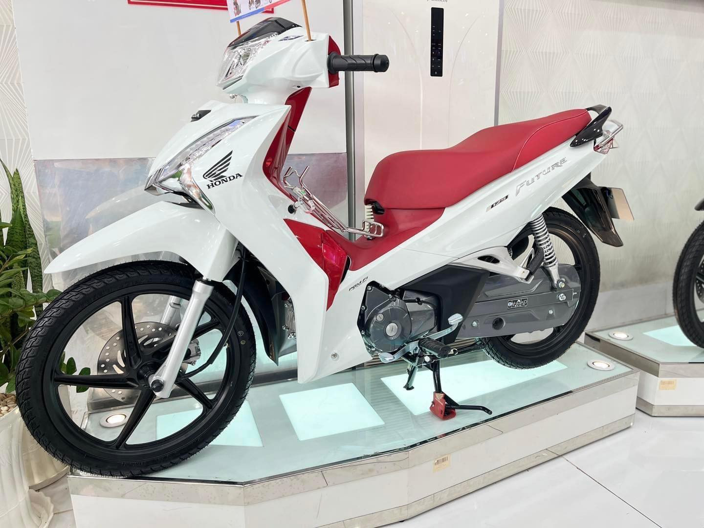 Xe máy Honda Future 125 FI liên tục tăng giá chênh tại đại lý