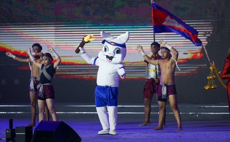 Campuchia bất ngờ miễn phí ăn, ở cho các đoàn dự SEA Games 32