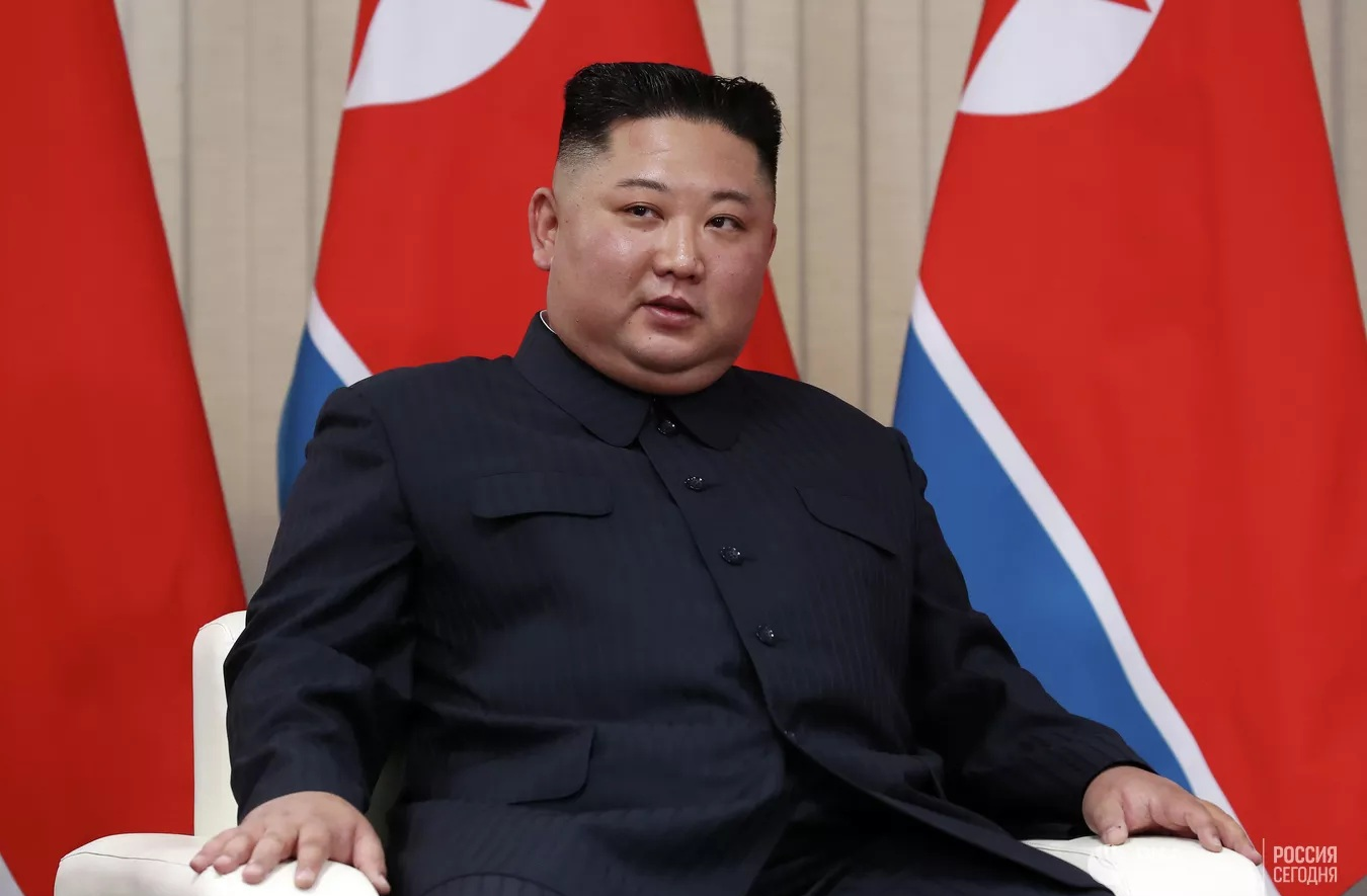 Ông Kim Jong Un tuyên bố Triều Tiên phóng vệ tinh do thám