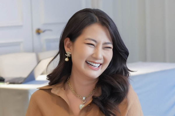 Diễn viên Ngọc Lan 'quay xe' vụ bảo hiểm Manulife