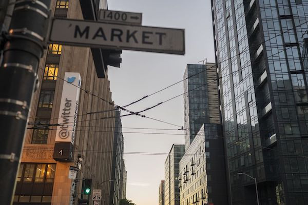 Elon Musk yêu cầu nhân viên Twitter chấm dứt làm việc từ xa