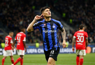 Inter Milan đại chiến AC Milan ở bán kết C1