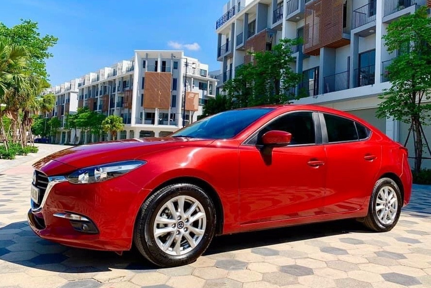 Bực mình vì em chồng tự tiện mượn ô tô mà không bao giờ hỏi ý chị dâu