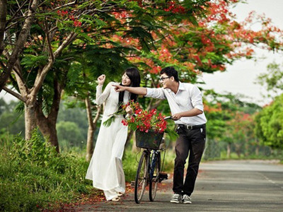 HẠ KHÚC