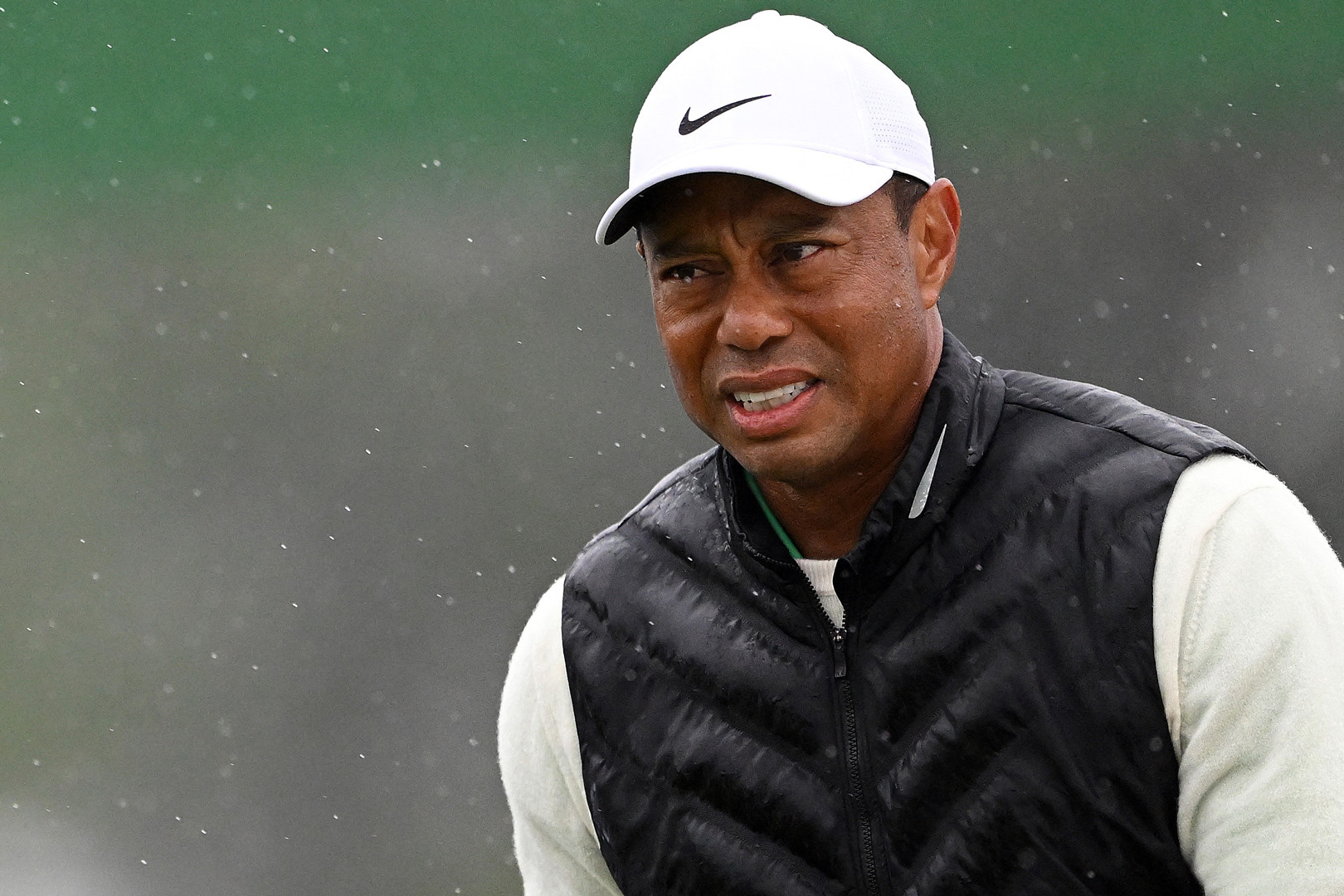 Tiger Woods phẫu thuật, sự nghiệp golf báo động