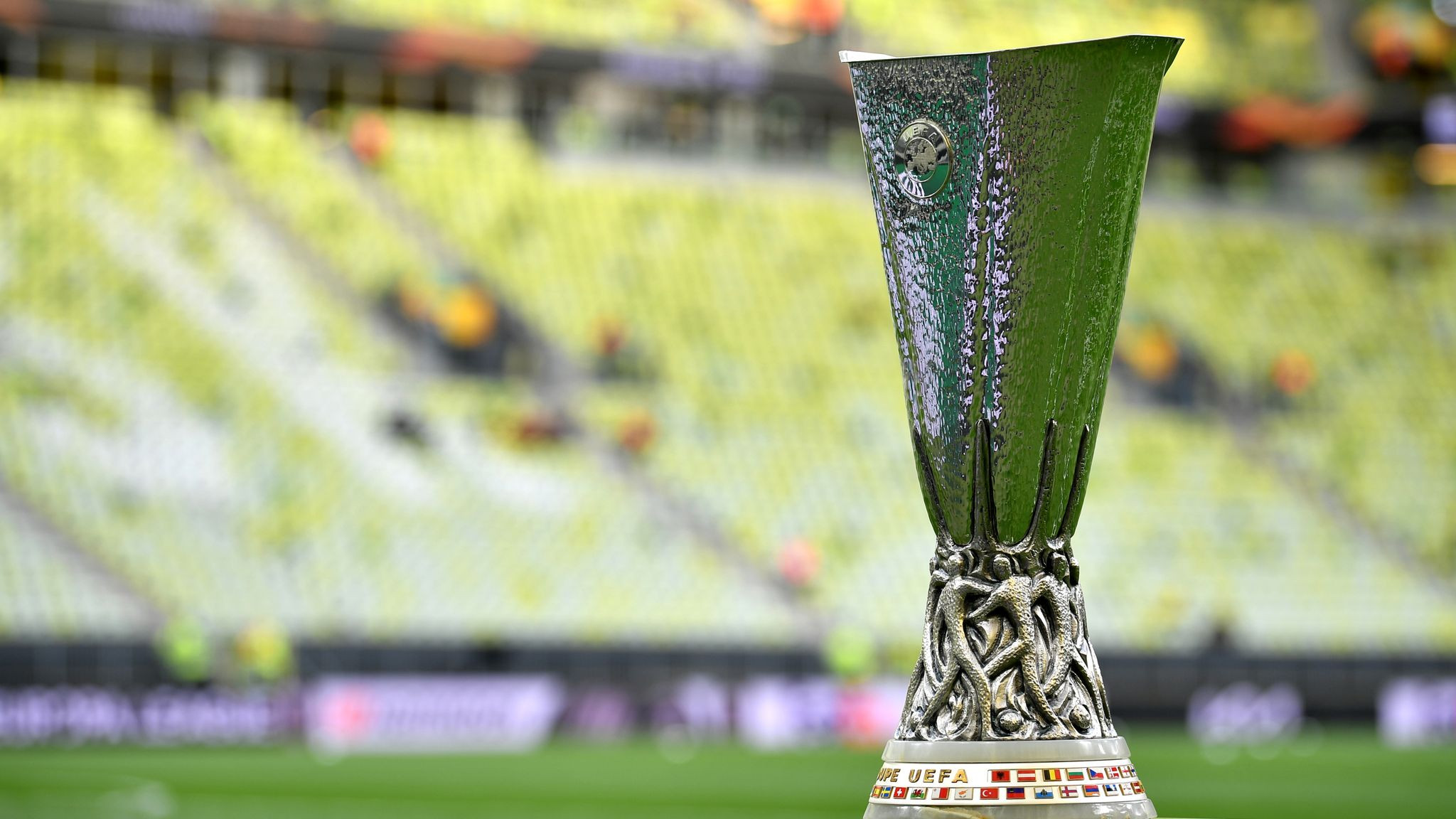Lịch thi đấu bán kết Europa League 2022-23 mới nhất