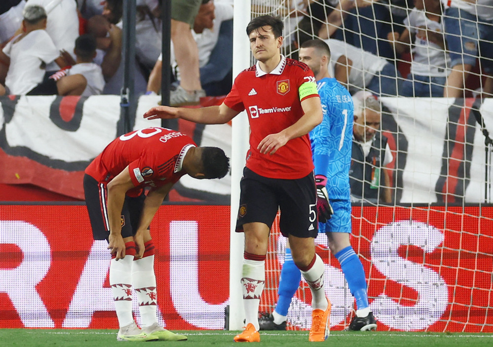 Thảm họa hàng thủ, MU bị Sevilla loại khỏi Europa League
