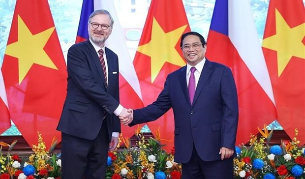 PM chairs official welcome ceremony for Czech counterpart hinh anh 1