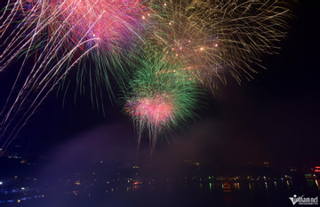 Seven foreign teams attend Da Nang Int'l Fireworks Festival 2023