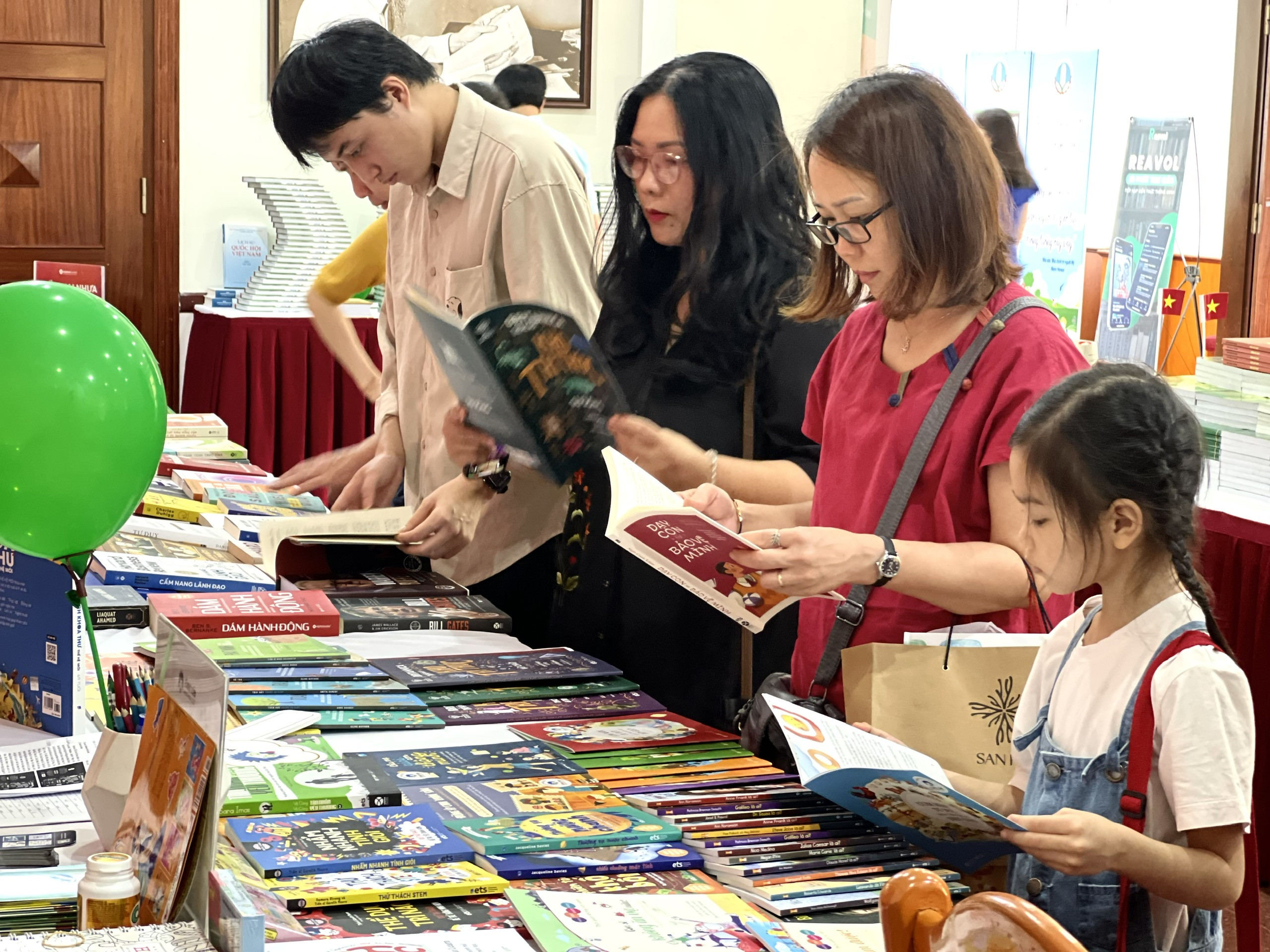  Bí kíp hay để xây dựng tủ sách gia đình