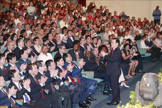 Music show wraps up NA Chairman’s Cuba visit hinh anh 3