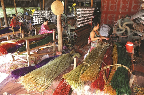 Reviving traditional craft villages in Dong Thap