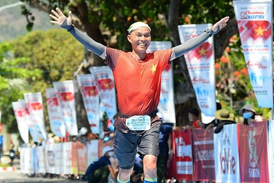 Bị ung thư máu vẫn hoàn thành marathon 70km: Thần chết cũng phải chào thua tôi
