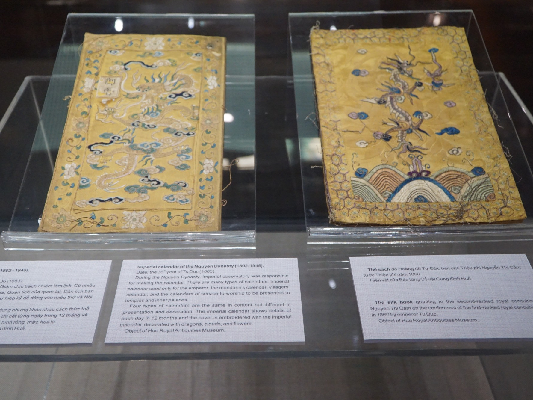 Sách cổ quý hiếm triều Nguyễn lần đầu ra mắt công chúng