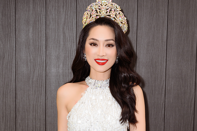 Hoa hậu Quỳnh Thy bất ngờ trở lại, 'đọ sắc' Top 10 Miss Universe