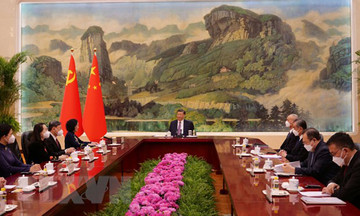 Thường trực Ban Bí thư Trương Thị Mai hội kiến Tổng Bí thư, Chủ tịch Trung Quốc