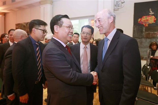 Vietnam, Argentina celebrates 50th anniversary of diplomatic ties at Buenos Aires event hinh anh 1