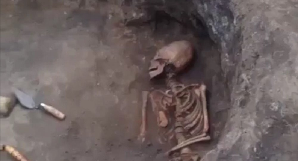 Phát hiện hài cốt giống của người ngoài hành tinh