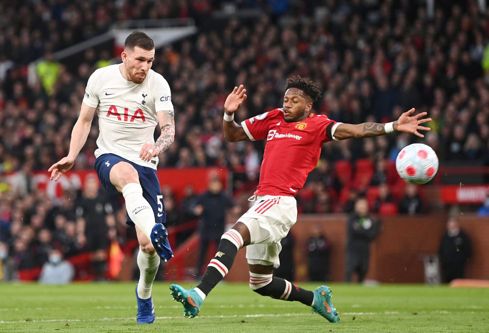 Tottenham vs MU: Cờ đến tay Quỷ đỏ