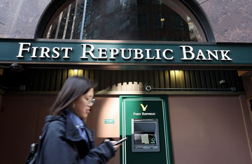 100 tỷ USD tháo chạy khỏi First Republic Bank, Phố Wall rúng động