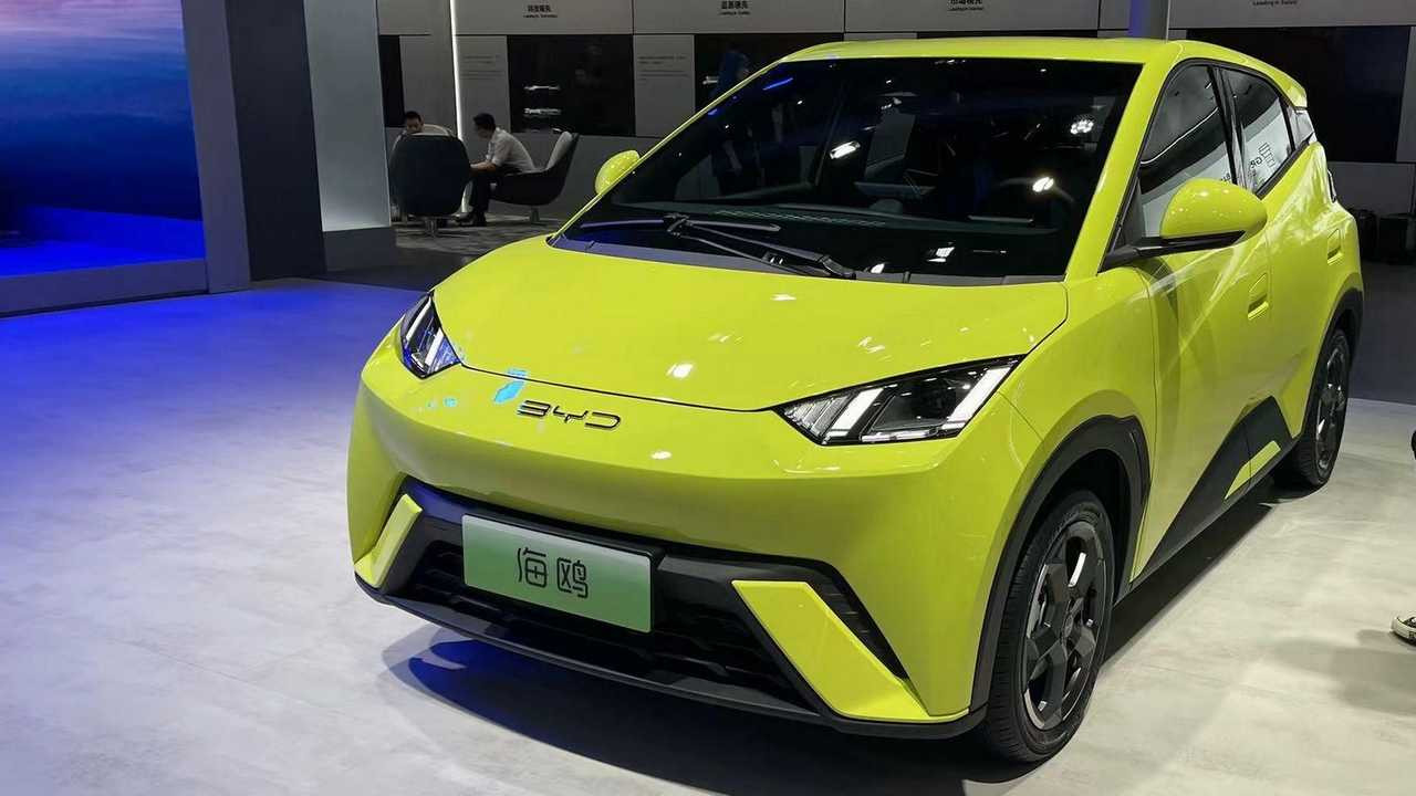 Ô tô điện giá rẻ Trung Quốc sẽ sớm 'kết liễu' xe chạy xăng