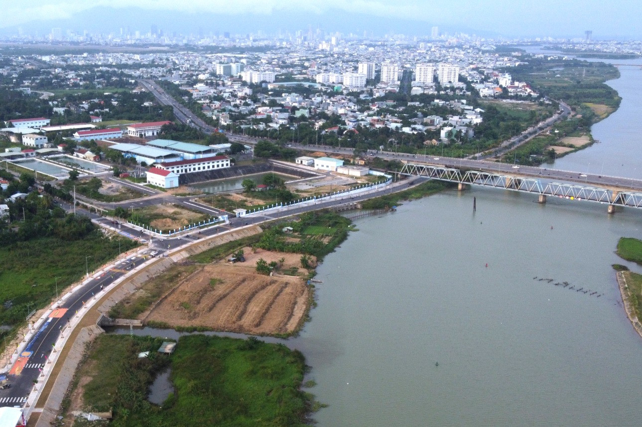 Thông xe tuyến đường ven sông 'tuyệt đẹp' ở Đà Nẵng