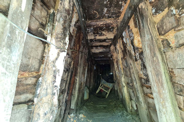 3 người chết ngạt trong hầm khai thác vàng bỏ hoang