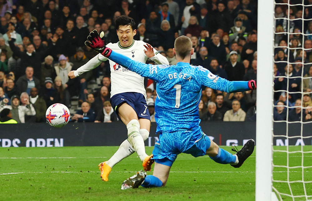 Son Heung-min khiến MU nếm trái đắng