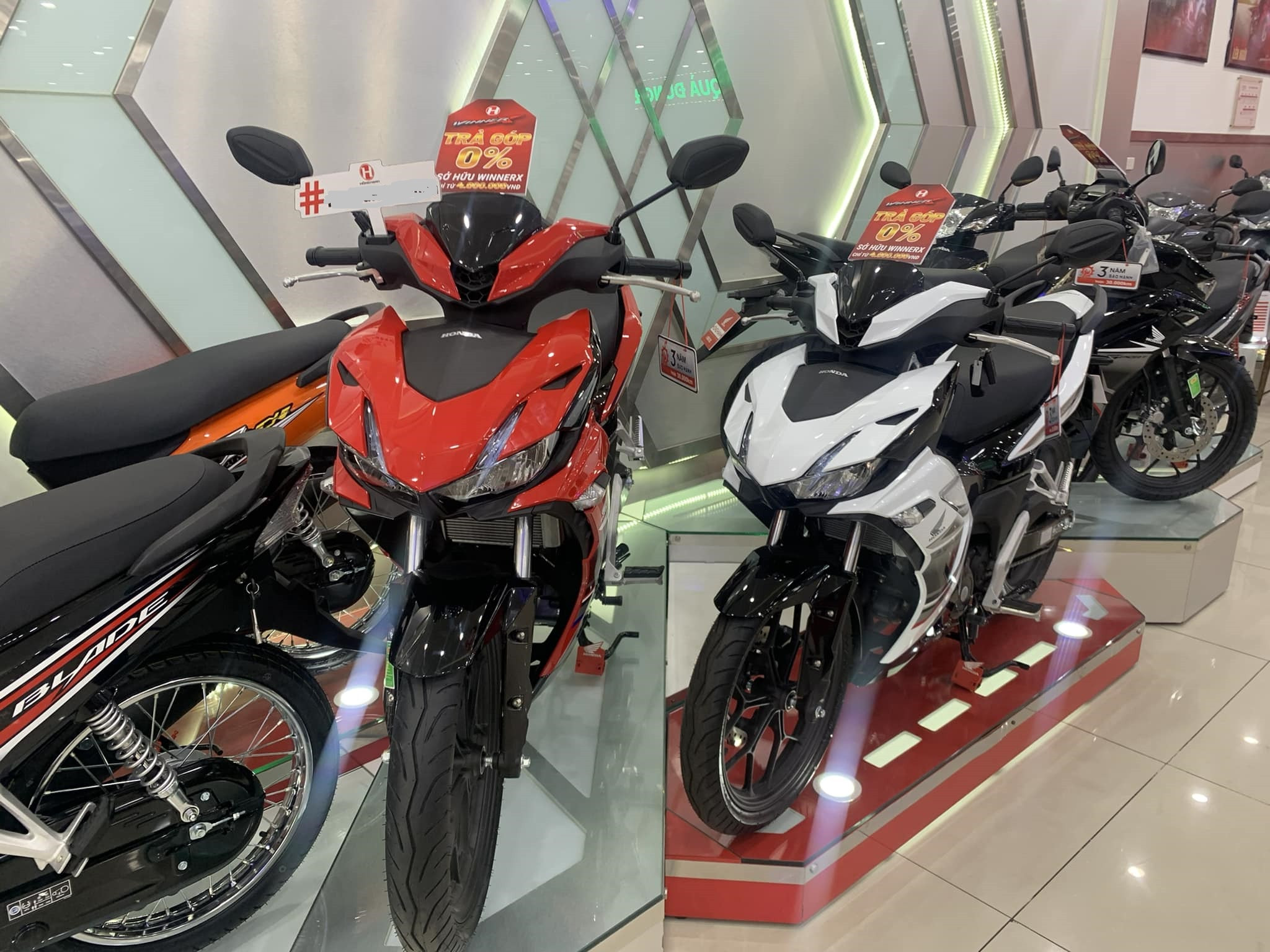 Bảng Giá Honda Winner X Tháng 122022 Giảm Sốc 14 Triệu Đồng  Xe Máy Vĩnh  Trường Tiền Giang