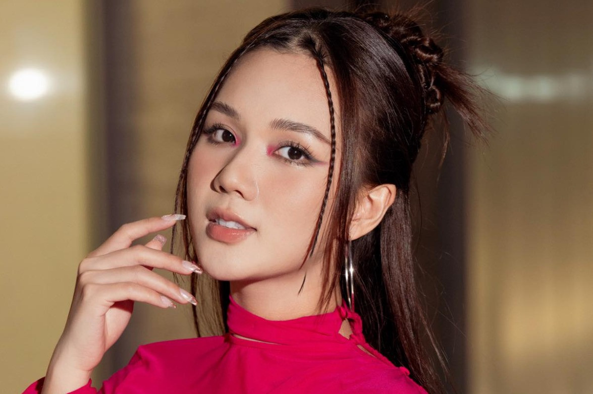 'Tiểu tam' Ngọc Anh chia tay phim 'Gia đình mình vui bất thình lình'