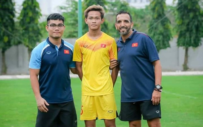 U22 Việt Nam chốt quân tranh vàng SEA Games 32: Dấu hỏi cho ông Troussier