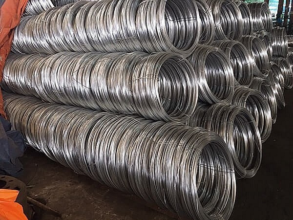 US extends tax evasion investigation conclusion on VN stainless steel wires