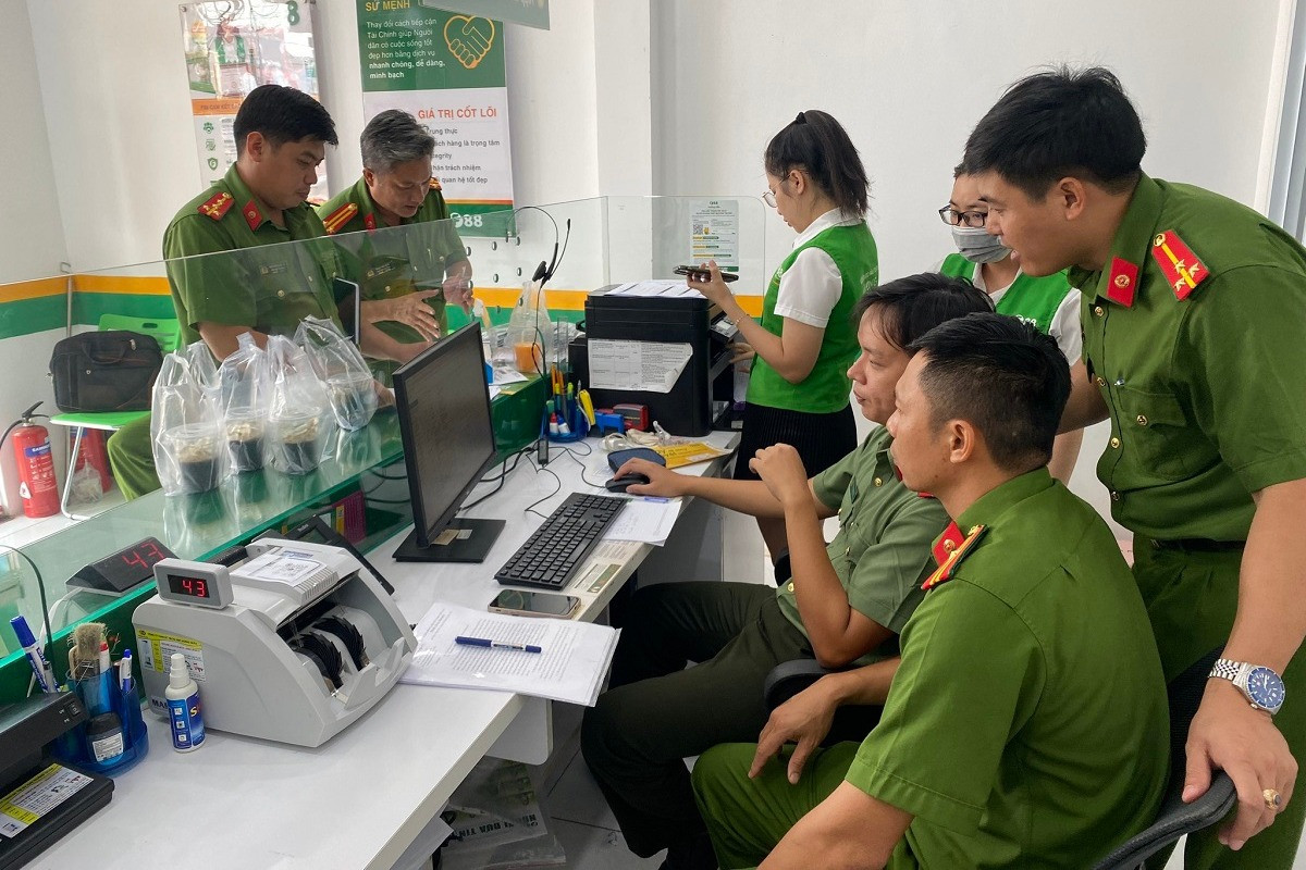 Công an Bà Rịa - Vũng Tàu kiểm tra các điểm kinh doanh của F88