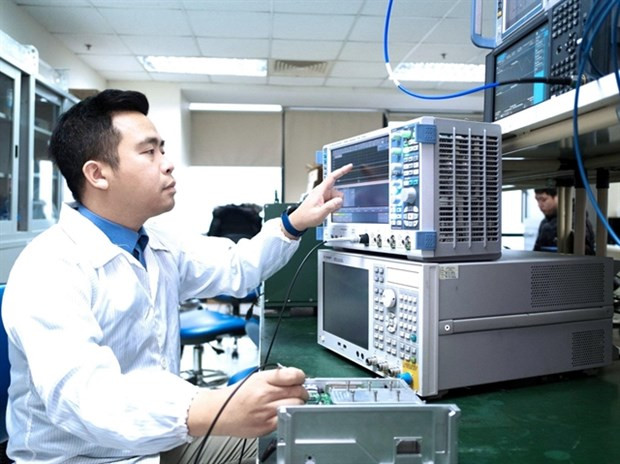 IT engineer honoured for developing modern radar system hinh anh 1