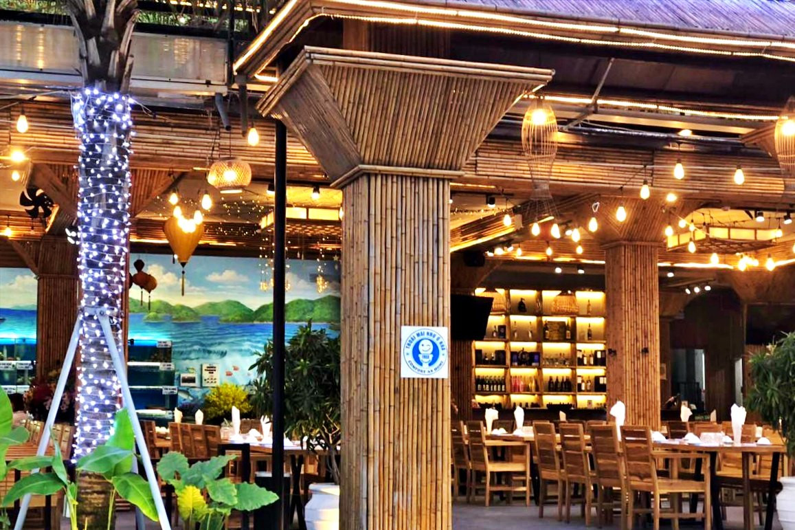 Loạt khách sạn, nhà hàng Đà Nẵng cho du khách dùng WC 'thoải mái như ở nhà'