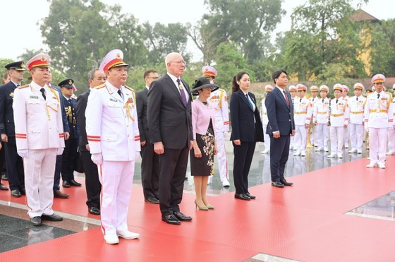 President Vo Van Thuong welcomes Governor-General of Australia David Hurley ảnh 11
