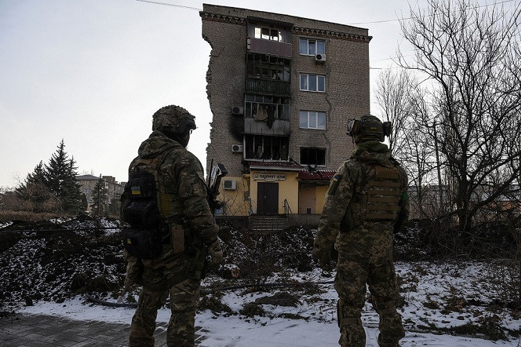 Nga tuyên bố đẩy lui cuộc tấn công của Ukraine, gia tăng phòng vệ ở Crưm