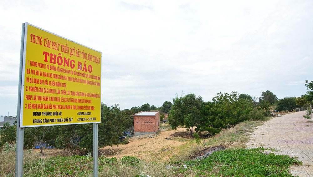 Nạn lấn chiếm đất mang tính côn đồ ở Bình Thuận: Chính quyền loay hoay xử lý 